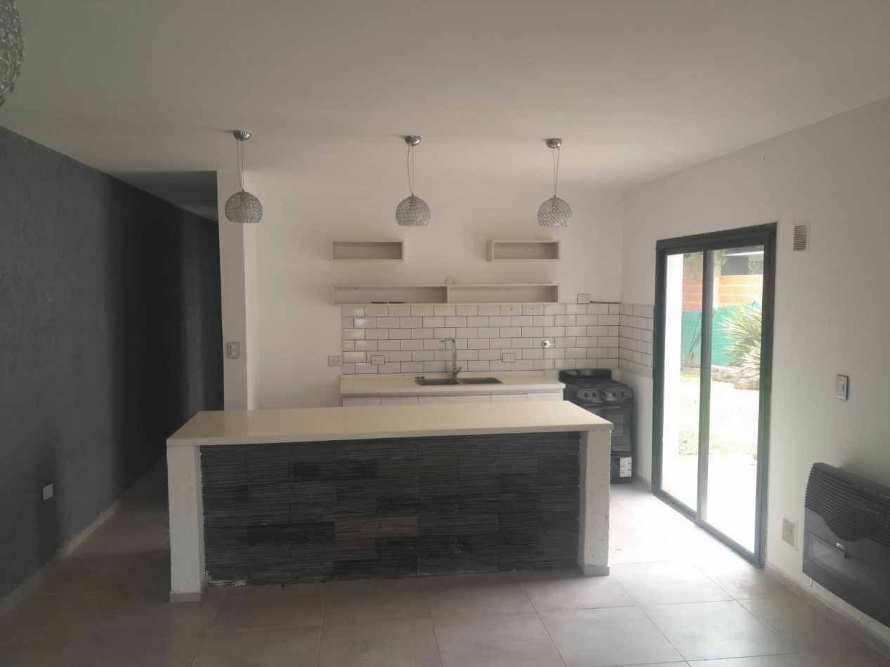 VILLA CATALINA A ESTRENAR 2 DORMITORIOS 400MTS DE TERRENO