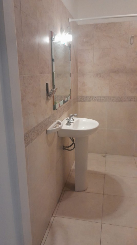 JARDINES DEL BOULEVAR - BARRIO CERRADO CONSEGURIDAD - BV LOS ALEMANES 6100