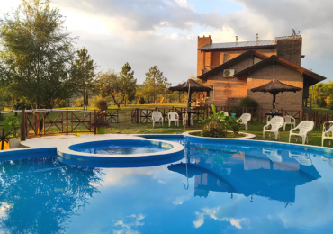 Complejo de Cabañas en Icho Cruz Ubicado Sobre La Ruta en La Montaña a m del Rio y del Centro Complejo en Pleno Auge